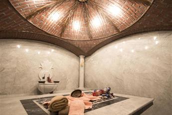 Antusa Palace Hotel & Spa 4*