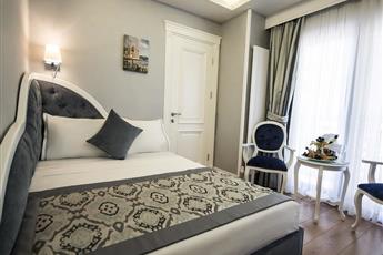 Antusa Palace Hotel & Spa 4*