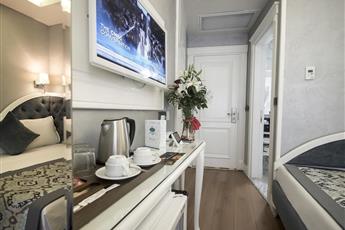 Antusa Palace Hotel & Spa 4*