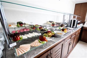 Antusa Palace Hotel & Spa