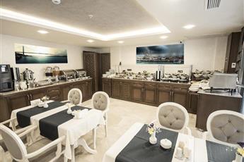 Antusa Palace Hotel & Spa