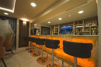 Antusa Palace Hotel & Spa