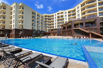 Apart Hotel Golden Line 4*
