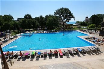 Apart Hotel Golden Line 4*