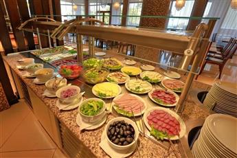 Apart Hotel Golden Line 4*