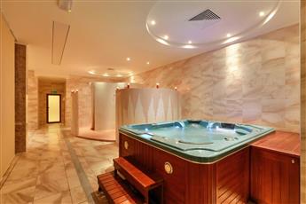 Apart Hotel Golden Line 4*