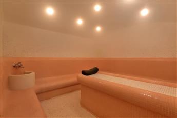 Apart Hotel Golden Line 4*