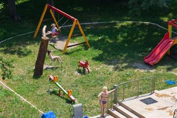 Apart Hotel Golden Line 4*