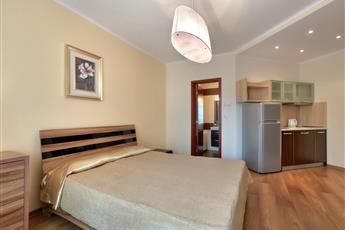 Apart Hotel Golden Line 4*