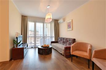 Apart Hotel Golden Line 4*
