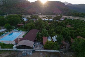 Apella Hotel