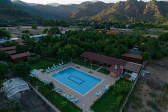 Apella Hotel