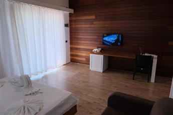 Apella Hotel