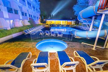 Aperion Beach Hotel 3*