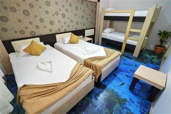 Aperion Beach Hotel 3*