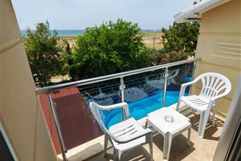 Aperion Beach Hotel 3*