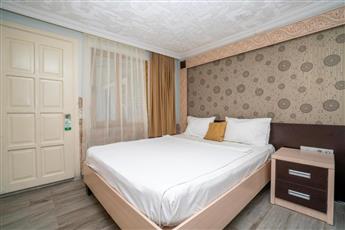 Aperion Beach Hotel