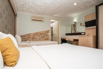 Aperion Beach Hotel