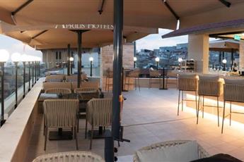 Aprilis Deluxe Hotel
