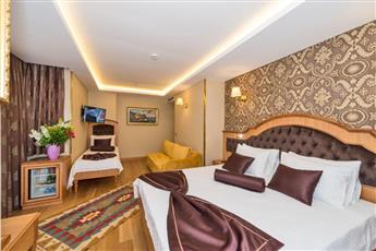Aprilis Gold Hotel 4*