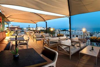 Aprilis Hotel