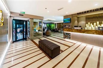 Aprilis Hotel