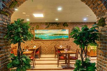 Aprilis Hotel