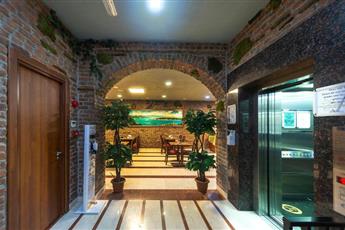 Aprilis Hotel
