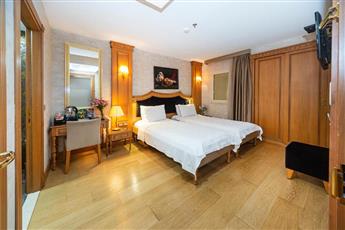 Aprilis Hotel