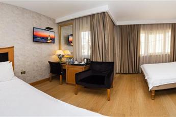 Aprilis Hotel