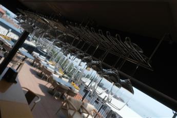 Aprilis Hotel