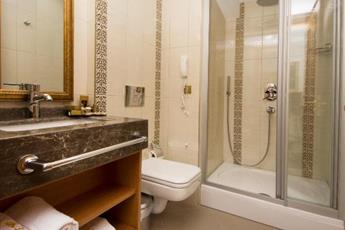 Aprilis Hotel