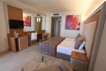 AQI Pegasos Resort 5*