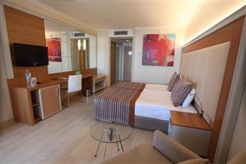 AQI Pegasos Resort 5*
