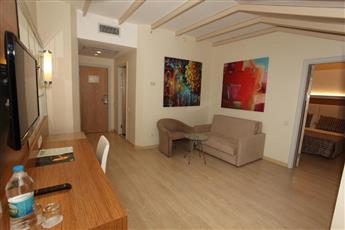 AQI Pegasos Resort 5*