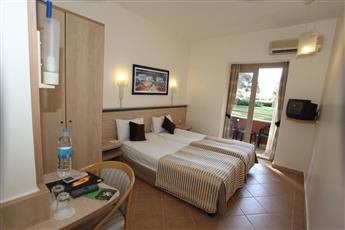 AQI Pegasos Resort 5*