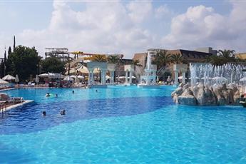 AQI Pegasos World 4*