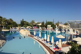 AQI Pegasos World 4*