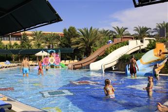 AQI Pegasos World 4*