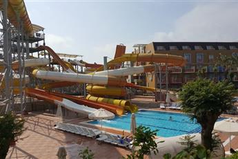 AQI Pegasos World 4*