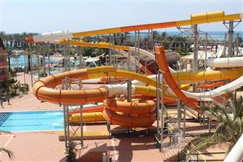 AQI Pegasos World 4*