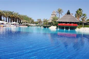 AQI Pegasos World 4*