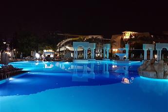 AQI Pegasos World 4*