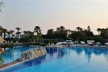 AQI Pegasos World 4*