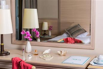 Aqua Hotel