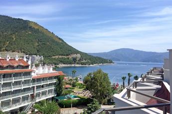 Aqua Hotel