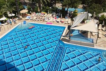 Aqua Hotel