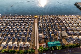 Aqua Hotel