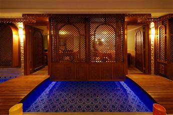 Aqua Hotel