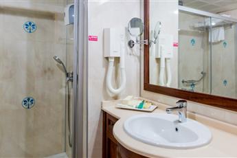 Aqua Hotel